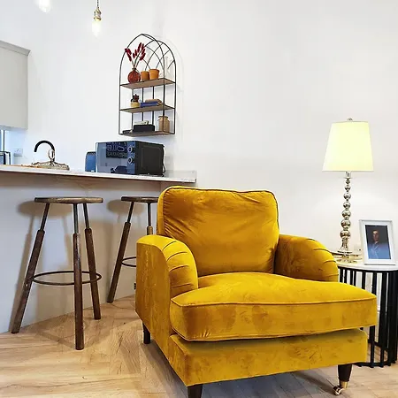 Holiday home Henry House - Uk39786 Burton in Lonsdale